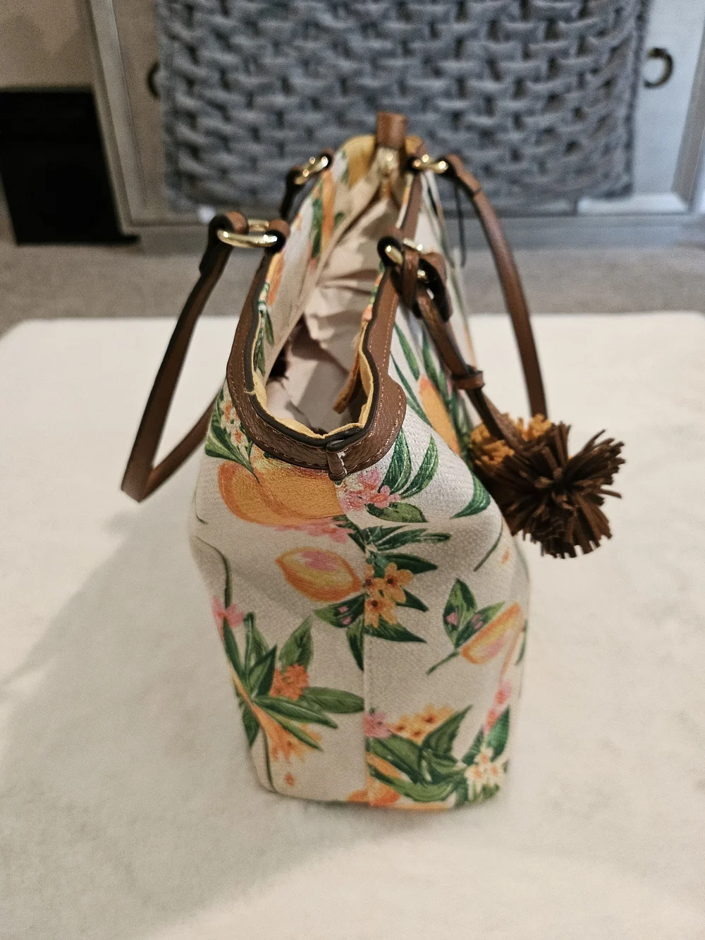 D S Designed in New York Canvas Tote Bag in Orange Green Floral Citrus Print O/S